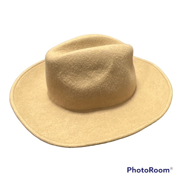 Free People 100% Wool Fedora Hat in Camel/Tan - Picture 2 of 8